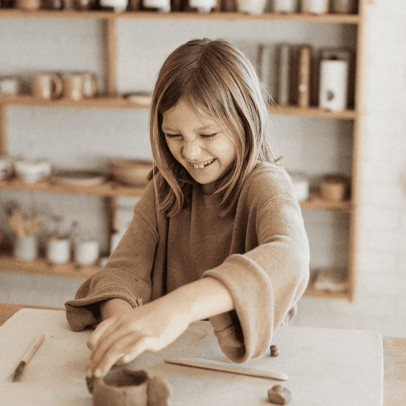 Mama's & Minis: Pottery Play (Ages 5+)