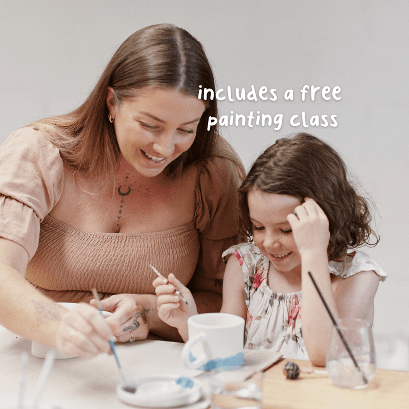 Mama's & Minis: Pottery Play (Ages 5+)