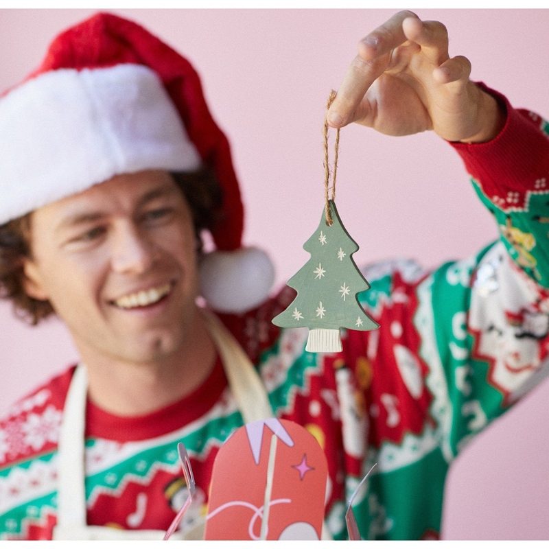 Make & Decorate: Christmas Ornaments (All Ages)